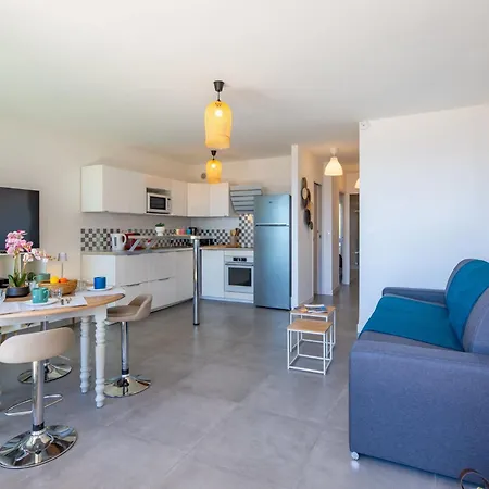 Apartment Le Grand Large-6 By Interhome