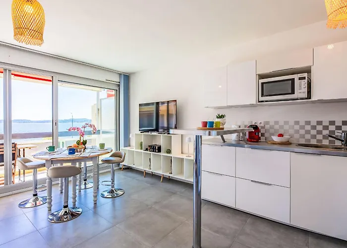 Daire Le Grand Large-6 By Interhome Sainte-Maxime